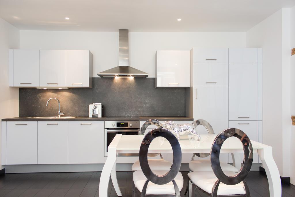 My Sweet Homes - Appartements Avec Spa Colmar Ruang foto